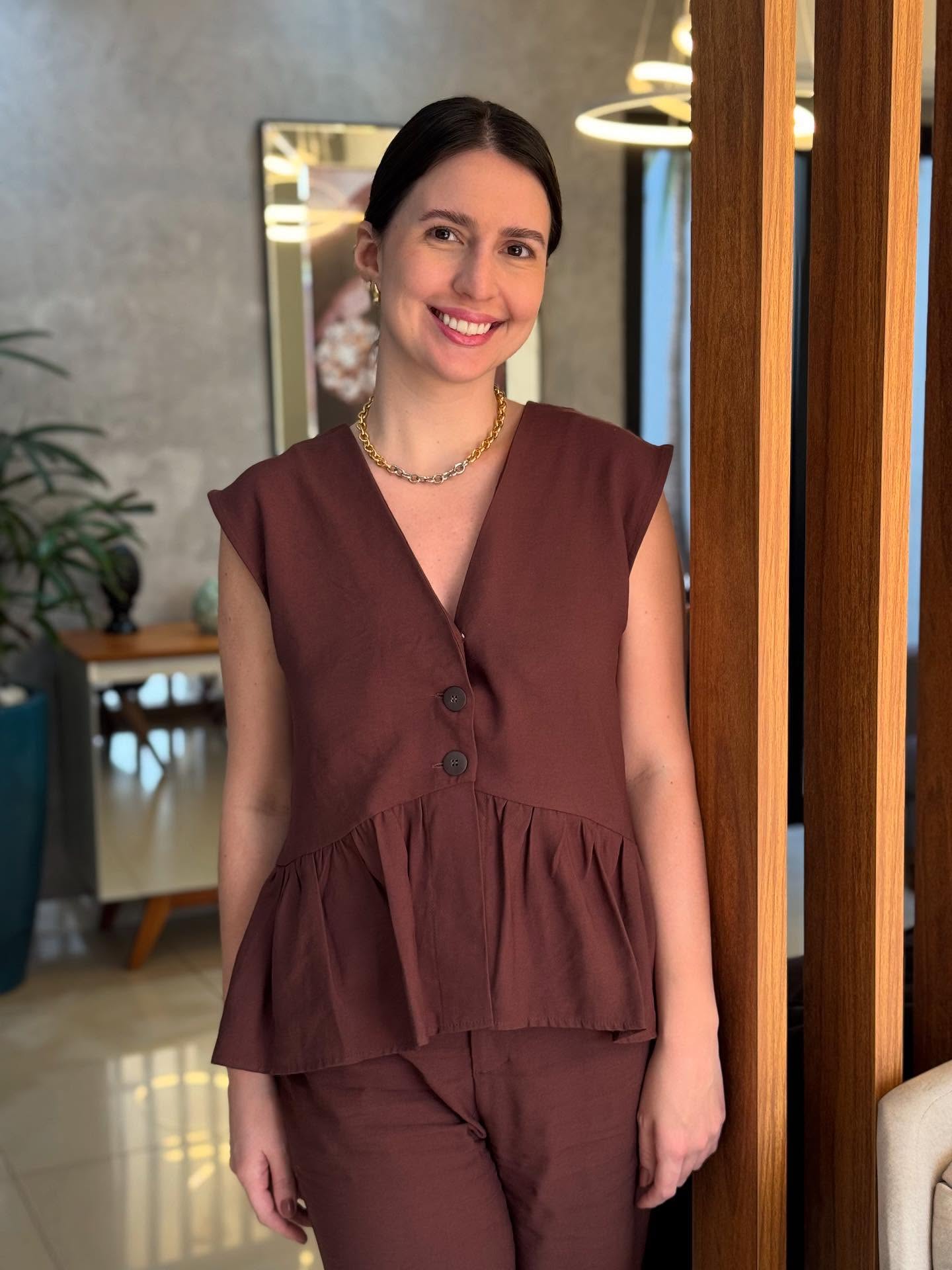 Dra. Emanuella Paschoaleto